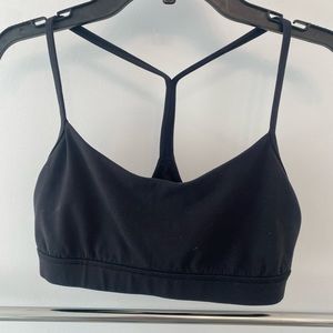 Lululemon Flow Y sports bra. Black, size 8